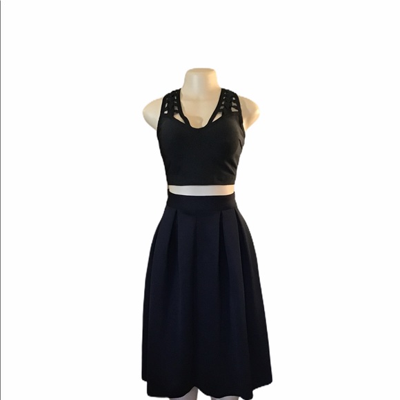 World Of Women Couture Black Medium Bandag… - Picture 2 of 8